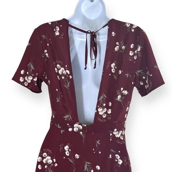 SADIE & SAGE Floral Jumpsuit V-Neck Tie Back Waist Cocktail Flirty Red Small - Picture 8 of 11